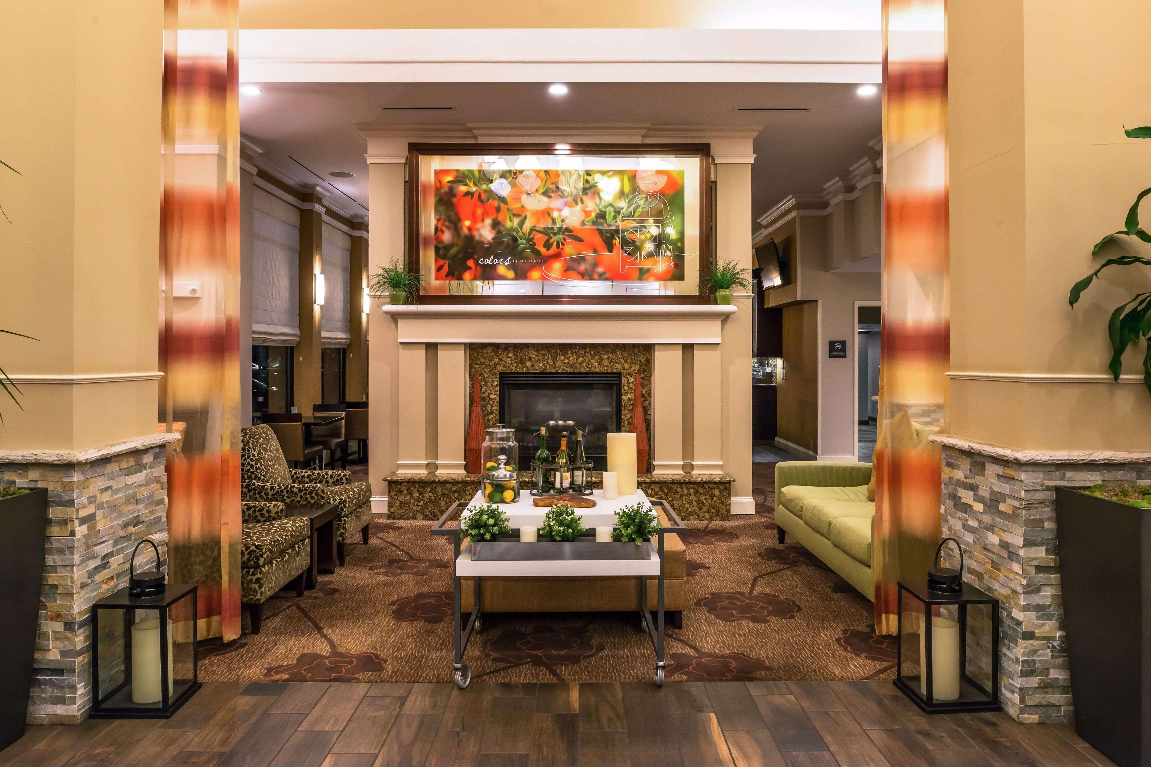 Hilton Garden Detroit Southfield